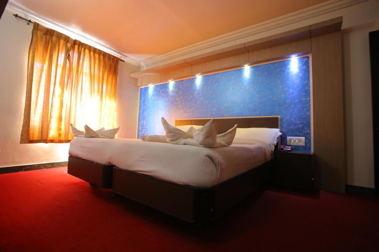 Hotel City Palace Ooty Bagian luar foto